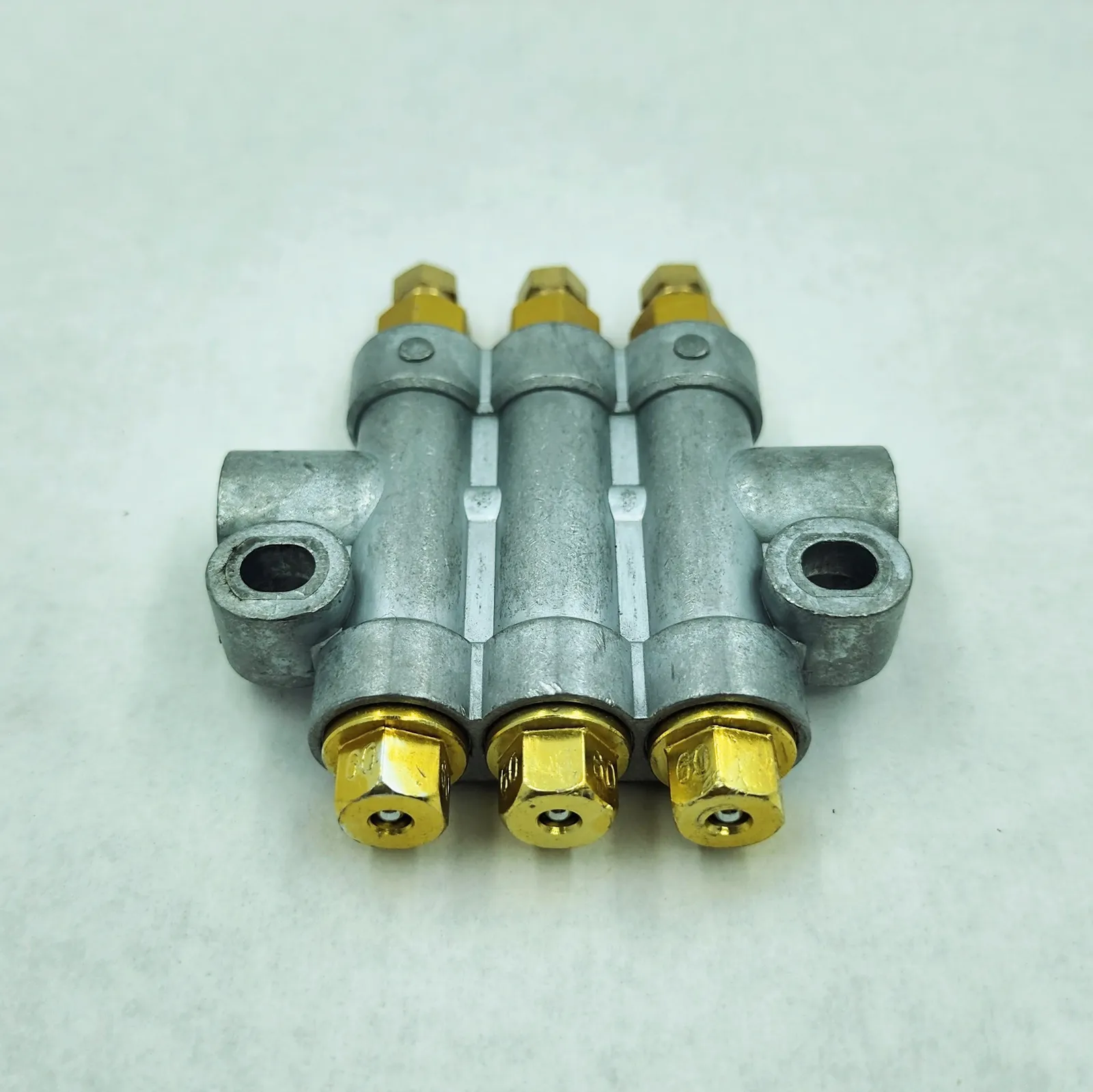 Cnc Yağ Dağıtıcı ZLFG- 3 lü  İĞNELİ PİSTONLU