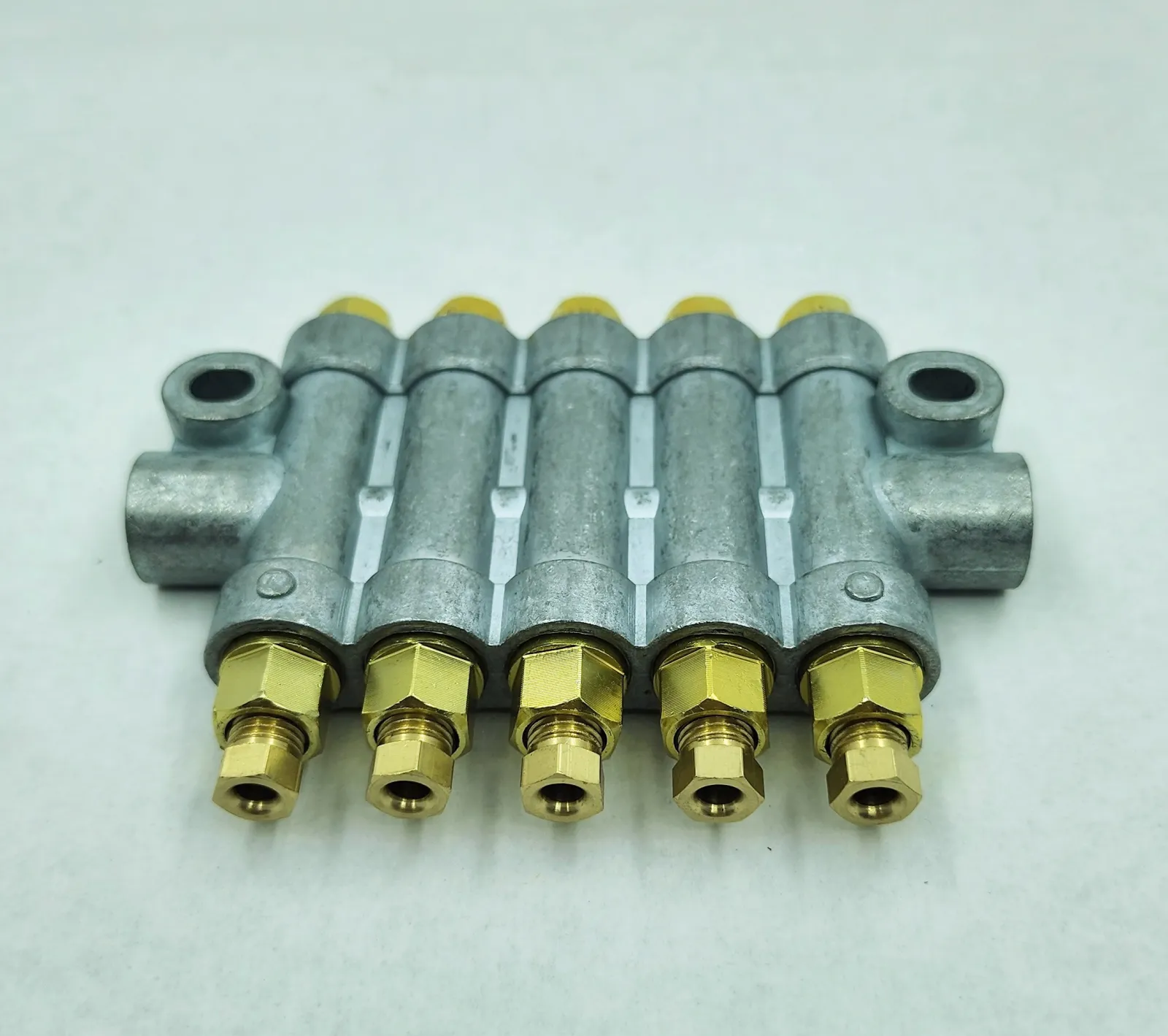Cnc Yağ Dağıtıcı  ZLFG- 5 li   İĞNELİ PİSTONLU