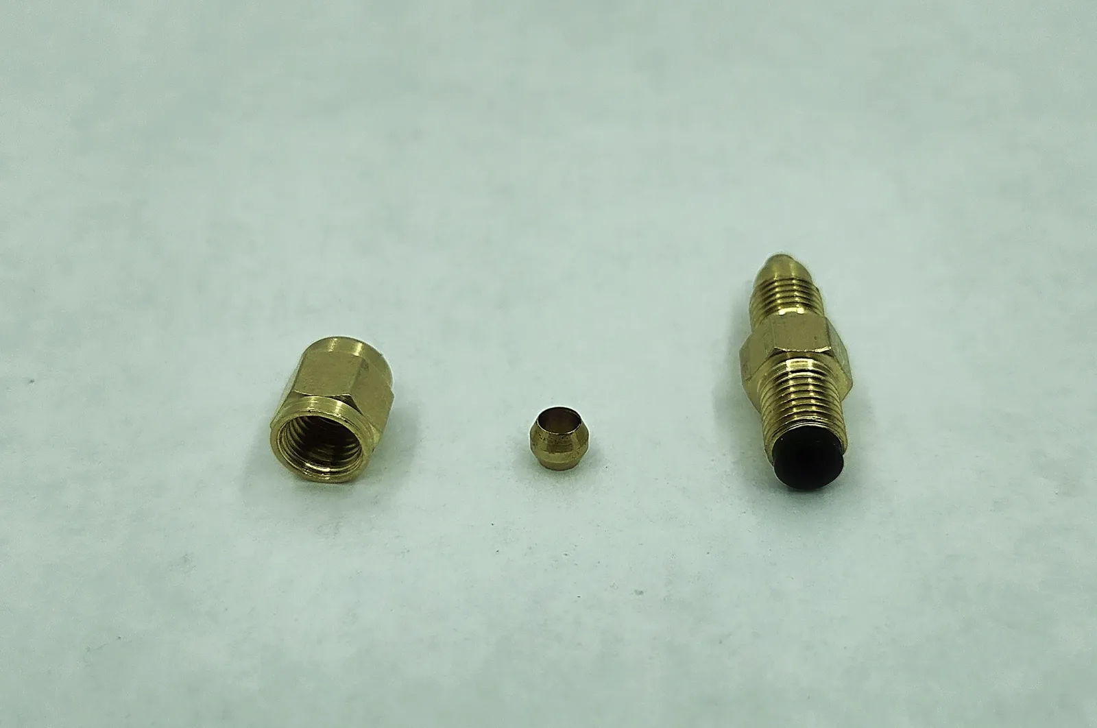 Cnc yağ dağıtıcı cpv-3   checkvalfleri