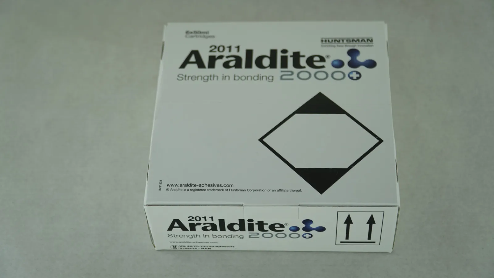 Araldite 2011 alman huntsman marka