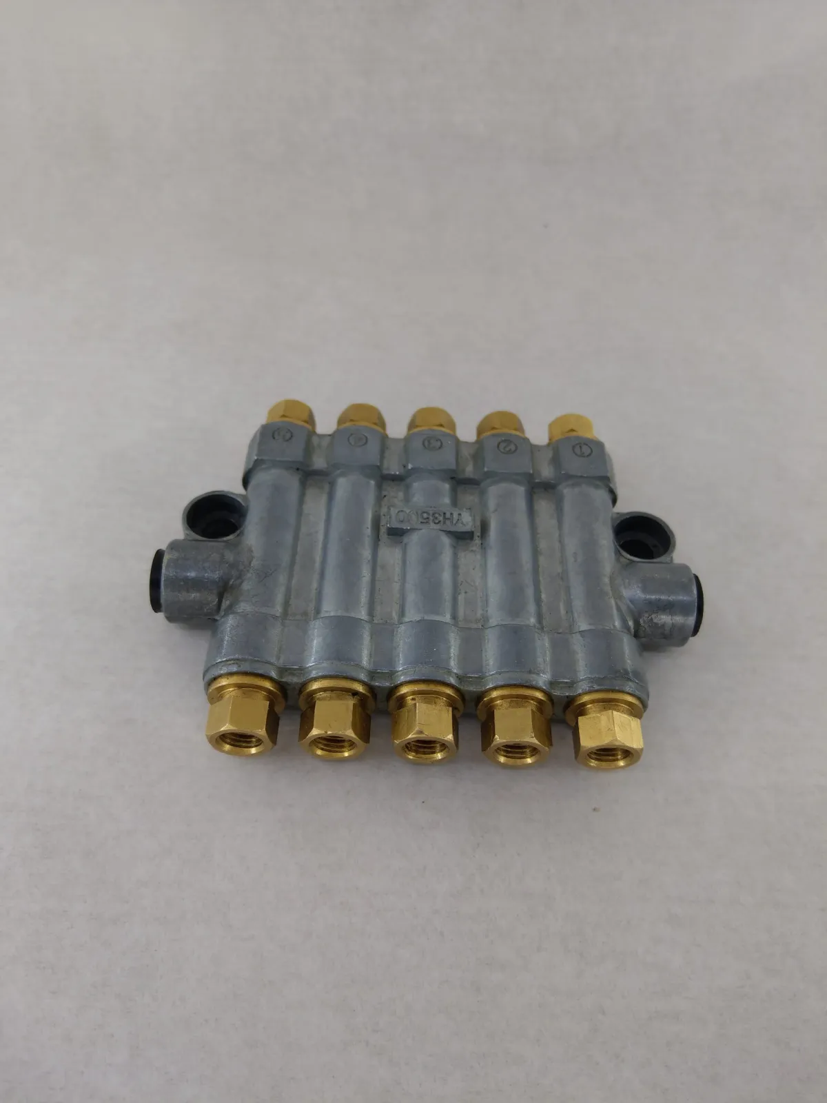 CNC YAĞLAMA DAĞITICILARI,   YAĞ DAĞITICI DİSTRİBÜTÖR