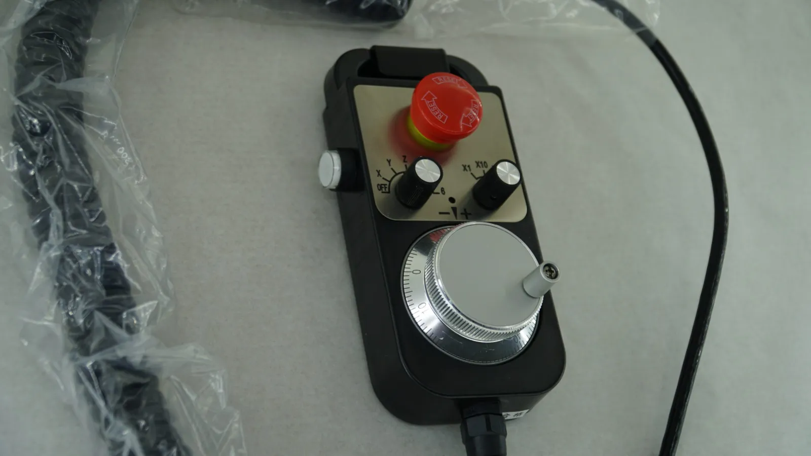 ACİL STOPLU CNC EL ÇARKI (TAİWAN )  5V-100 Pulse